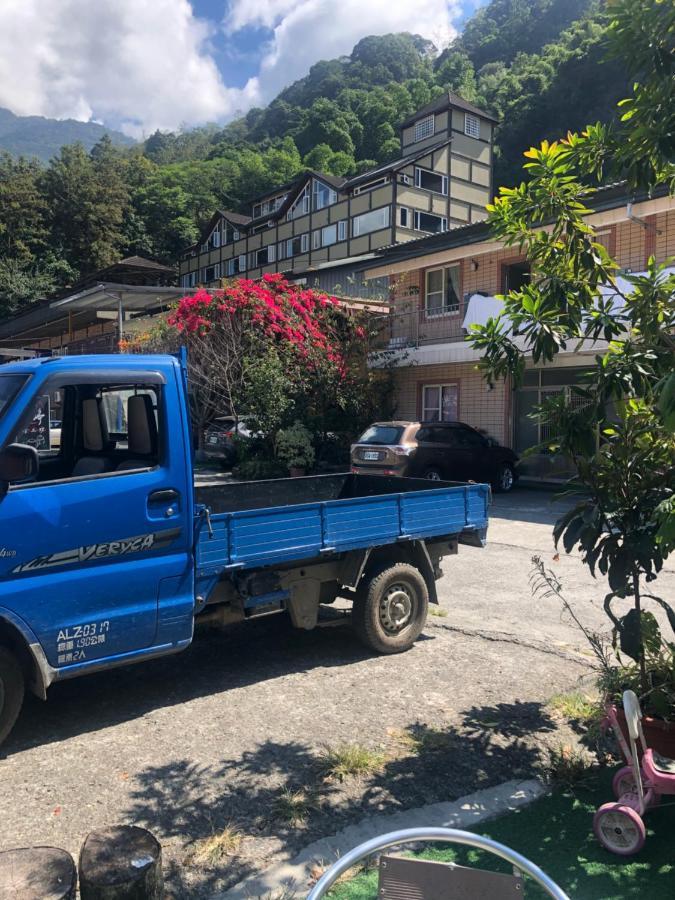 美山林温泉民宿 仁爱乡 外观 照片