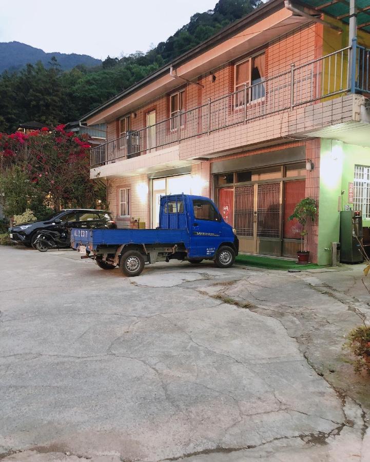美山林温泉民宿 仁爱乡 外观 照片